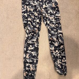 Lululemon Athletica Abstract Floral Leggings - Black and White